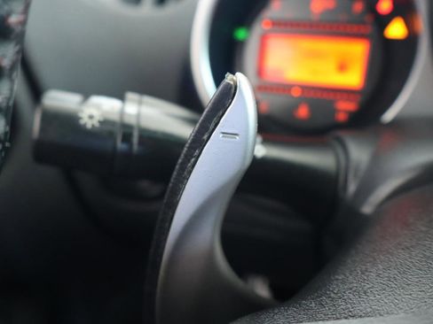 Used 2013 Nissan 370Z Touring w/ Sport Pkg image 23