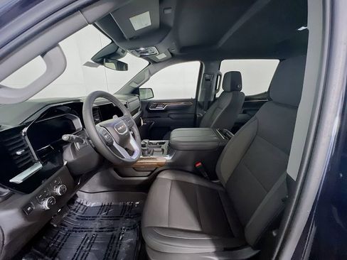 New 2026 GMC Sierra 1500 Elevation image 18