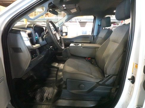 Used 2023 Ford F250 XL AWD/4WD image 26