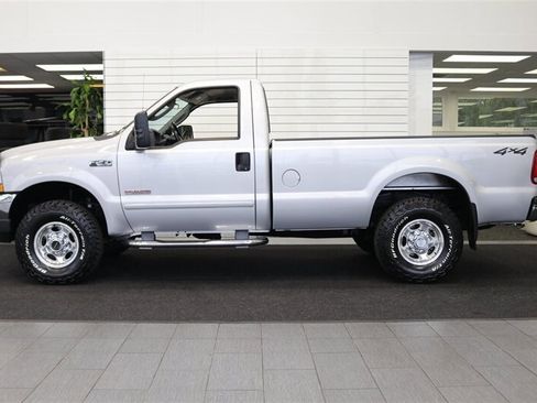 Used 2003 Ford F250 XLT AWD/4WD image 4