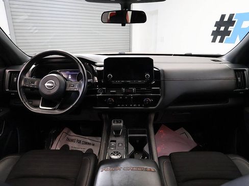 Used 2023 Nissan Pathfinder Rock Creek AWD/4WD image 21