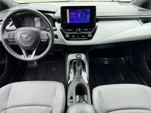 Used 2023 Toyota Corolla SE FWD image 9