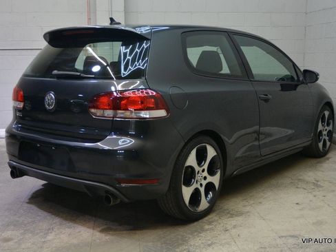 Used 2011 Volkswagen GTI 2-Door FWD image 4