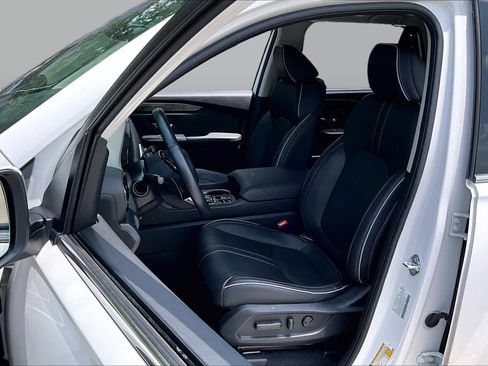 Used 2023 Honda Pilot Elite image 7