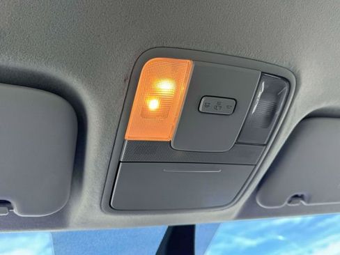 Used 2022 Kia Forte LXS image 32