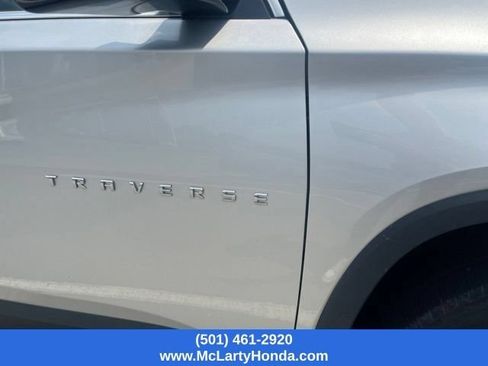 Used 2019 Chevrolet Traverse LS FWD image 6