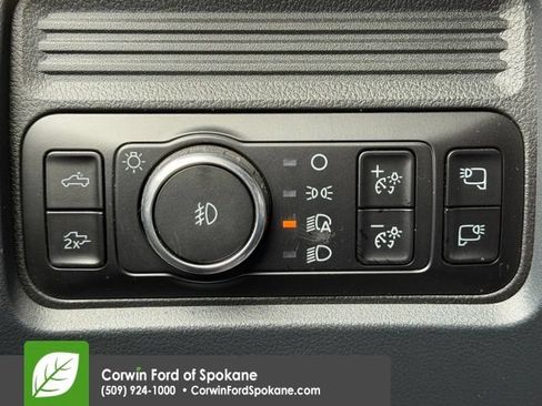 Used 2025 Ford F250 Lariat w/ Lariat Ultimate Package AWD/4WD image 29