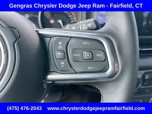 Certified 2025 Jeep Wrangler Unlimited Sahara w/ Safety Group AWD/4WD image 55