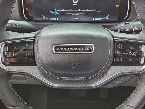 Used 2023 Jeep Grand Wagoneer Series II w/ Premium Group II image 20