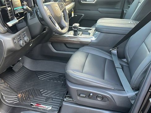 New 2026 Chevrolet Silverado 1500 RST w/ RST All Star Premium Package image 13