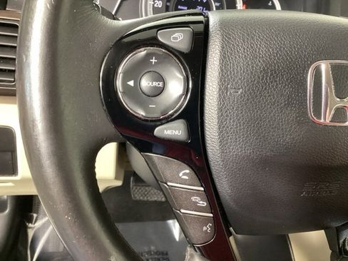 Used 2016 Honda Accord EX-L image 30