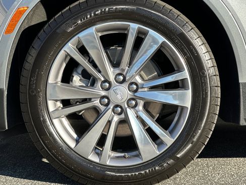 Used 2025 Cadillac XT5 Premium Luxury image 38