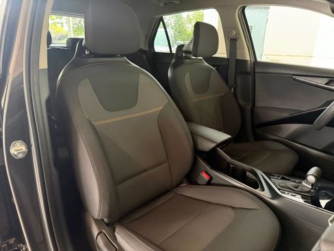 Used 2026 Kia Niro LX FWD image 30