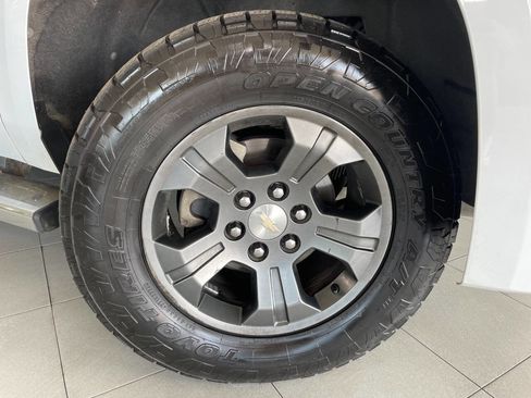 Used 2016 Chevrolet Tahoe LT w/ Luxury Package image 11