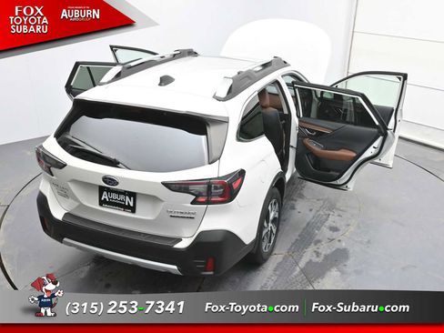 Used 2022 Subaru Outback Touring XT image 33