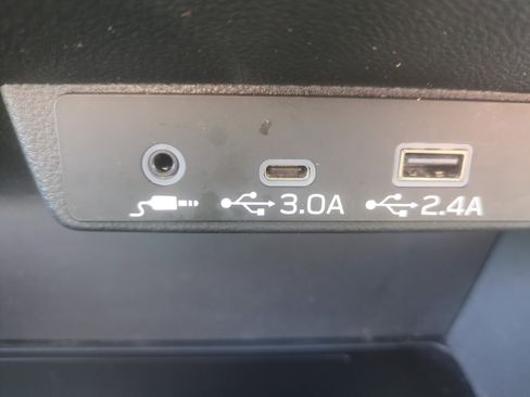 Used 2025 Subaru Forester Premium AWD/4WD image 21