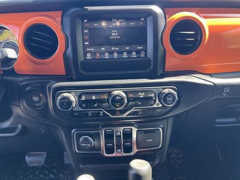 Used 2021 Jeep Wrangler Unlimited Sport AWD/4WD image 29