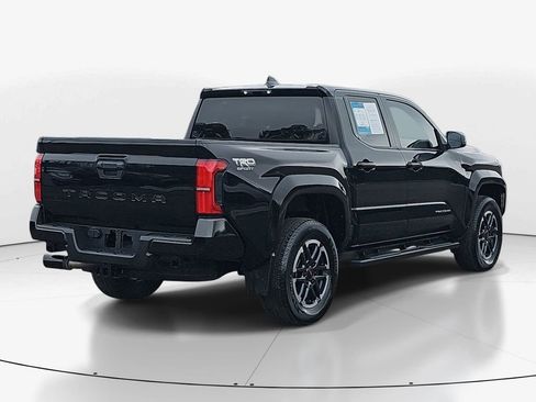 Used 2024 Toyota Tacoma TRD Sport image 5