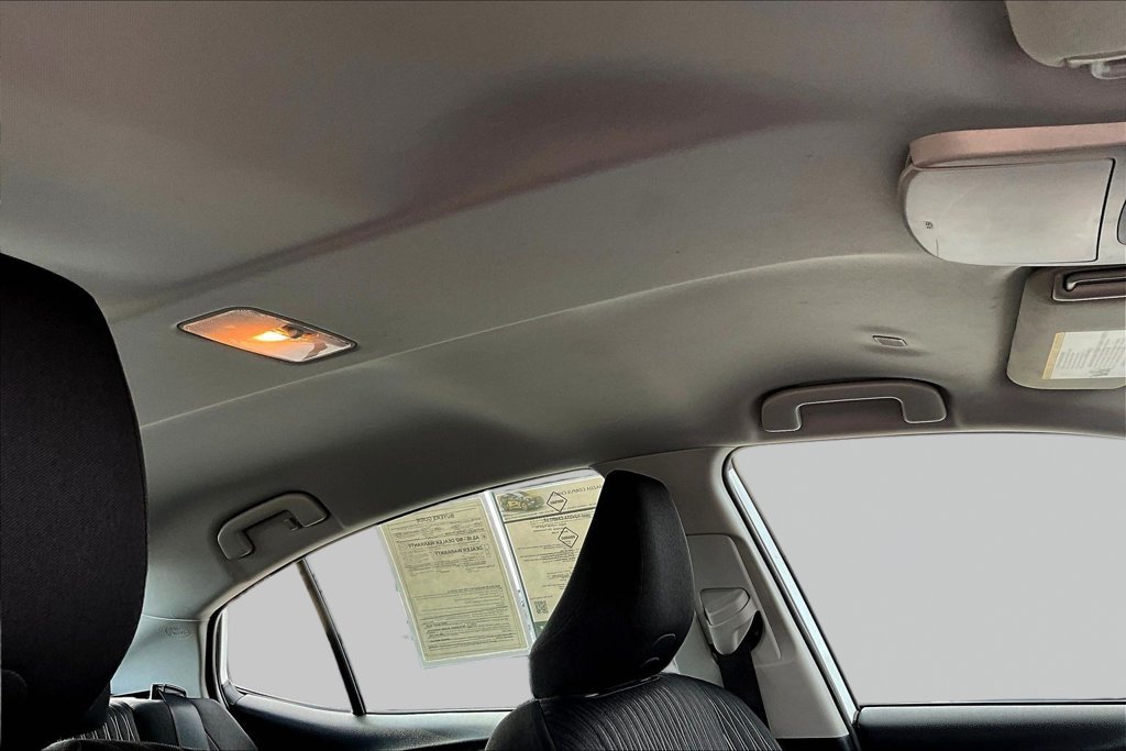 Used 2025 Toyota Camry LE FWD image 28