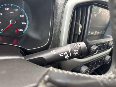 Used 2017 Chevrolet Colorado LT w/ LT Convenience Package image 34