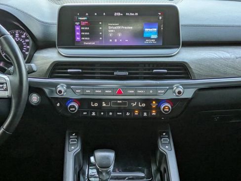 Used 2022 Kia Telluride EX w/ EX Premium Package image 20