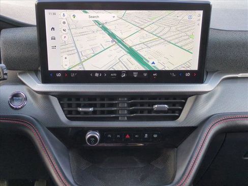 Used 2025 Ford Explorer ST-Line image 15