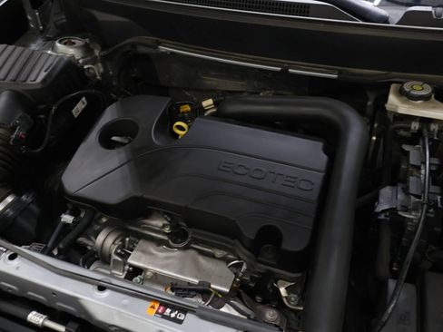Used 2023 Chevrolet Equinox LS FWD image 27