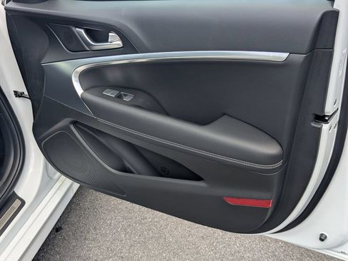 Used 2026 Genesis G70 2.5T AWD/4WD image 13