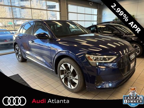 Used 2021 Audi e-tron Premium w/ Convenience Plus Package image 1