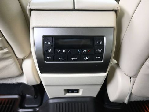 Used 2023 Lexus GX 460 Premium AWD/4WD image 28