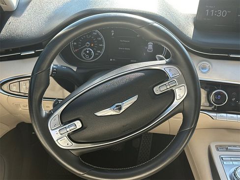 Used 2022 Genesis GV70 2.5T w/ Select Package image 24