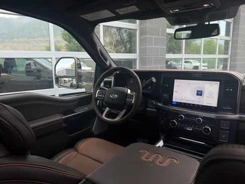 Used 2026 Ford F450 King Ranch w/ Chrome Package AWD/4WD image 40
