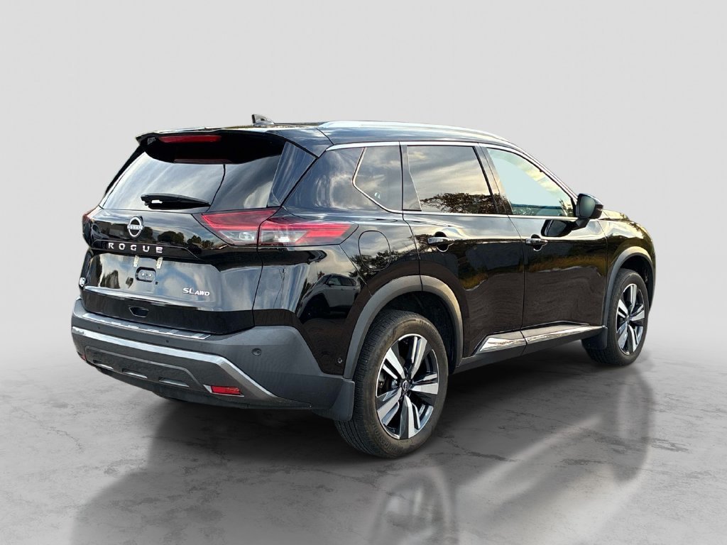 Certified 2023 Nissan Rogue SL w/ SL Premium Package AWD/4WD image 7