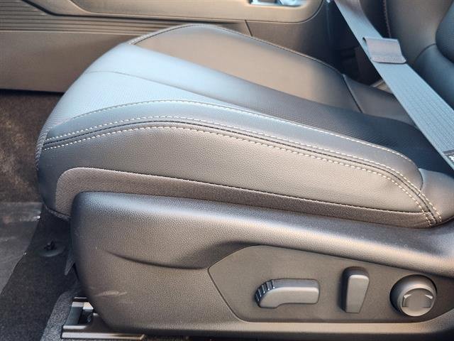 New 2026 Subaru Outback Limited AWD/4WD image 18