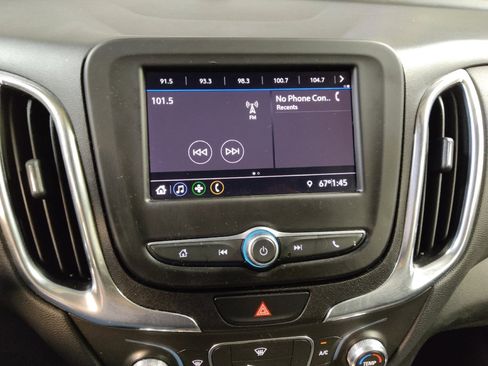 Used 2020 Chevrolet Equinox LT FWD image 25