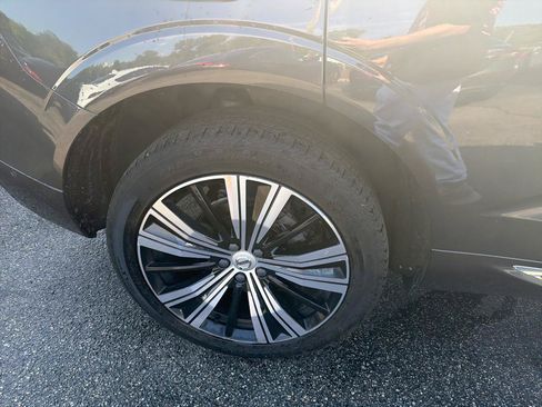 Used 2022 Volvo XC60 B5 Inscription w/ Advanced Package AWD/4WD image 5