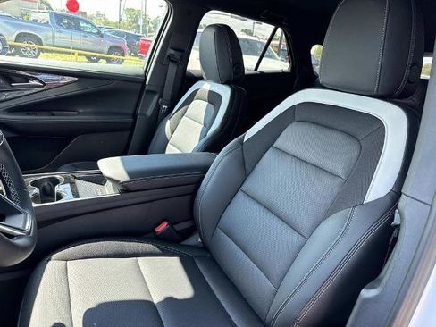 New 2026 Chevrolet Blazer EV LT image 10