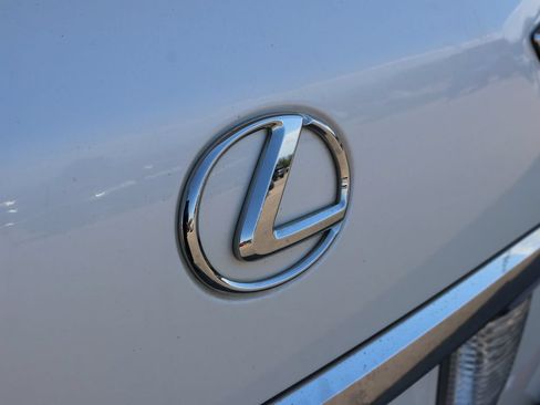 Used 2017 Lexus LX 570 4WD w/ Luxury Package image 39