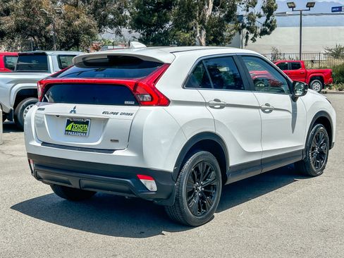 Used 2018 Mitsubishi Eclipse Cross LE AWD/4WD image 6
