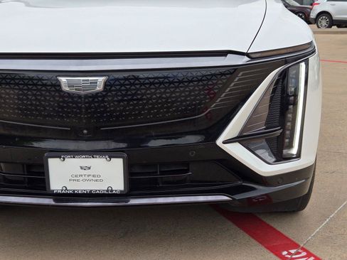Certified 2024 Cadillac Lyriq Sport w/ Nappa Leather Package RWD image 6