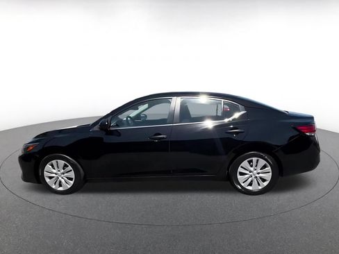 Used 2025 Nissan Sentra S FWD image 8