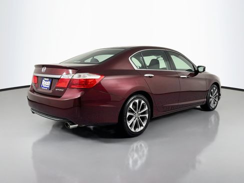 Used 2015 Honda Accord Sport image 5