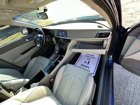 Used 2016 Kia Optima EX image 25