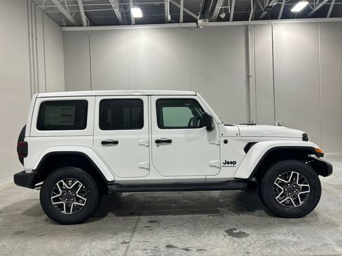 New 2026 Jeep Wrangler Sahara image 5