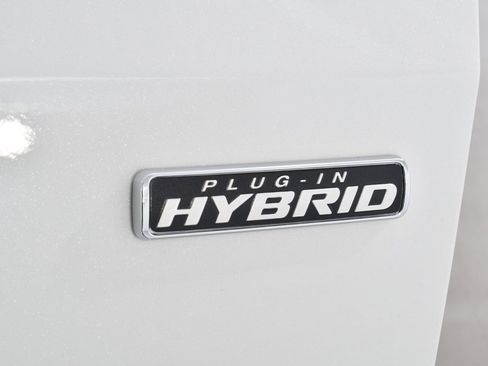 New 2026 Ford Escape SE w/ PHEV Premium Package image 21