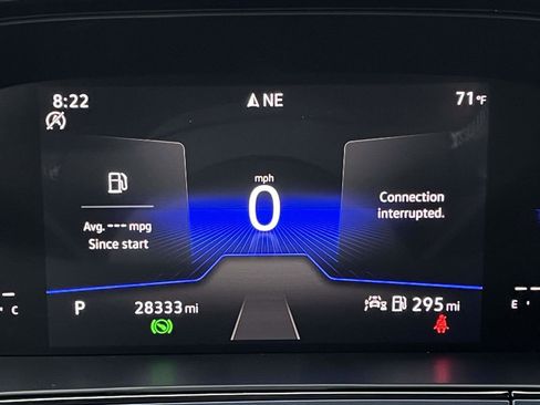 Certified 2024 Volkswagen Taos SE w/ Panoramic Sunroof Package FWD image 24