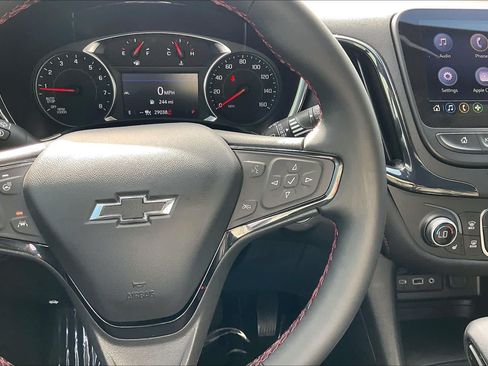 Used 2024 Chevrolet Equinox RS FWD image 24