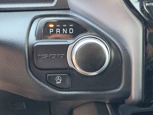 Certified 2024 RAM 1500 Big Horn RWD image 25