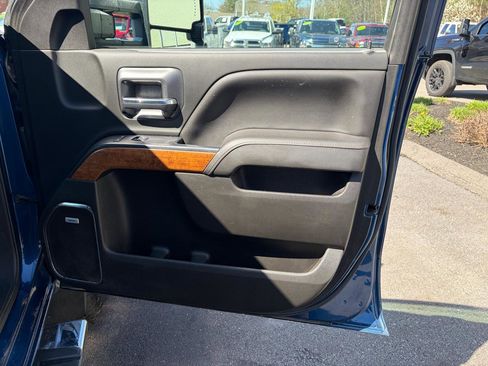 Used 2019 Chevrolet Silverado 2500 High Country w/ Duramax Plus Package AWD/4WD image 48