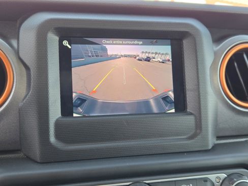 Used 2021 Jeep Gladiator Mojave w/ Trailer Tow Package image 8